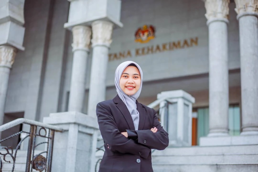 Peguam Syarie Izzati Jalal